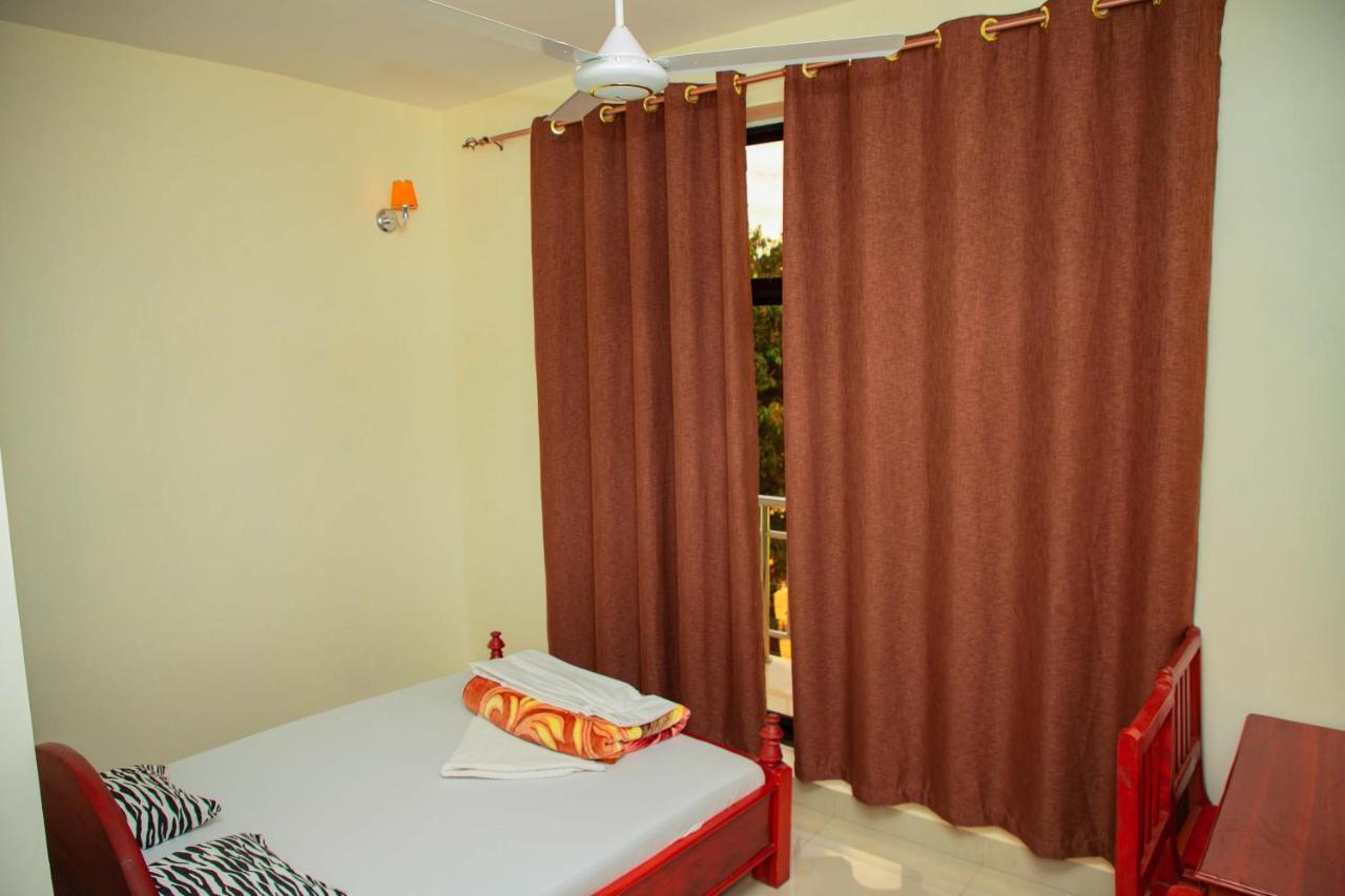 Africa Natural Tours - Kilimanjaro White House Hotel Moshi Exterior photo